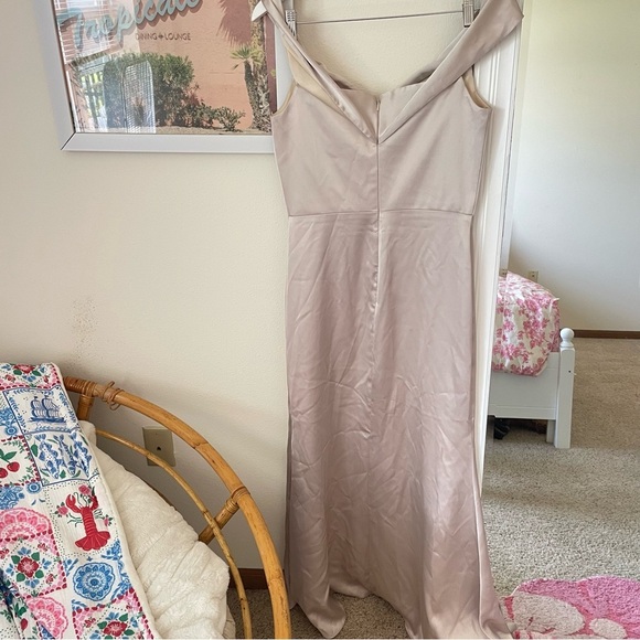 Revelry Bardot Satin Off Shoulder Maxi Dress in Soft Champagne Size 8 - Picture 12 of 12
